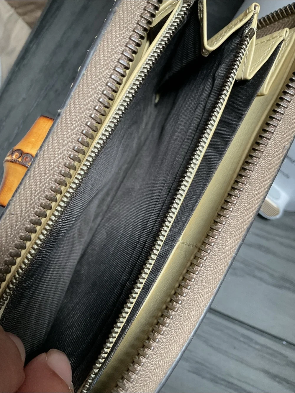 Gucci Cream Wallet Bamboo 1947 Python Zip Around - Picture 10 of 12